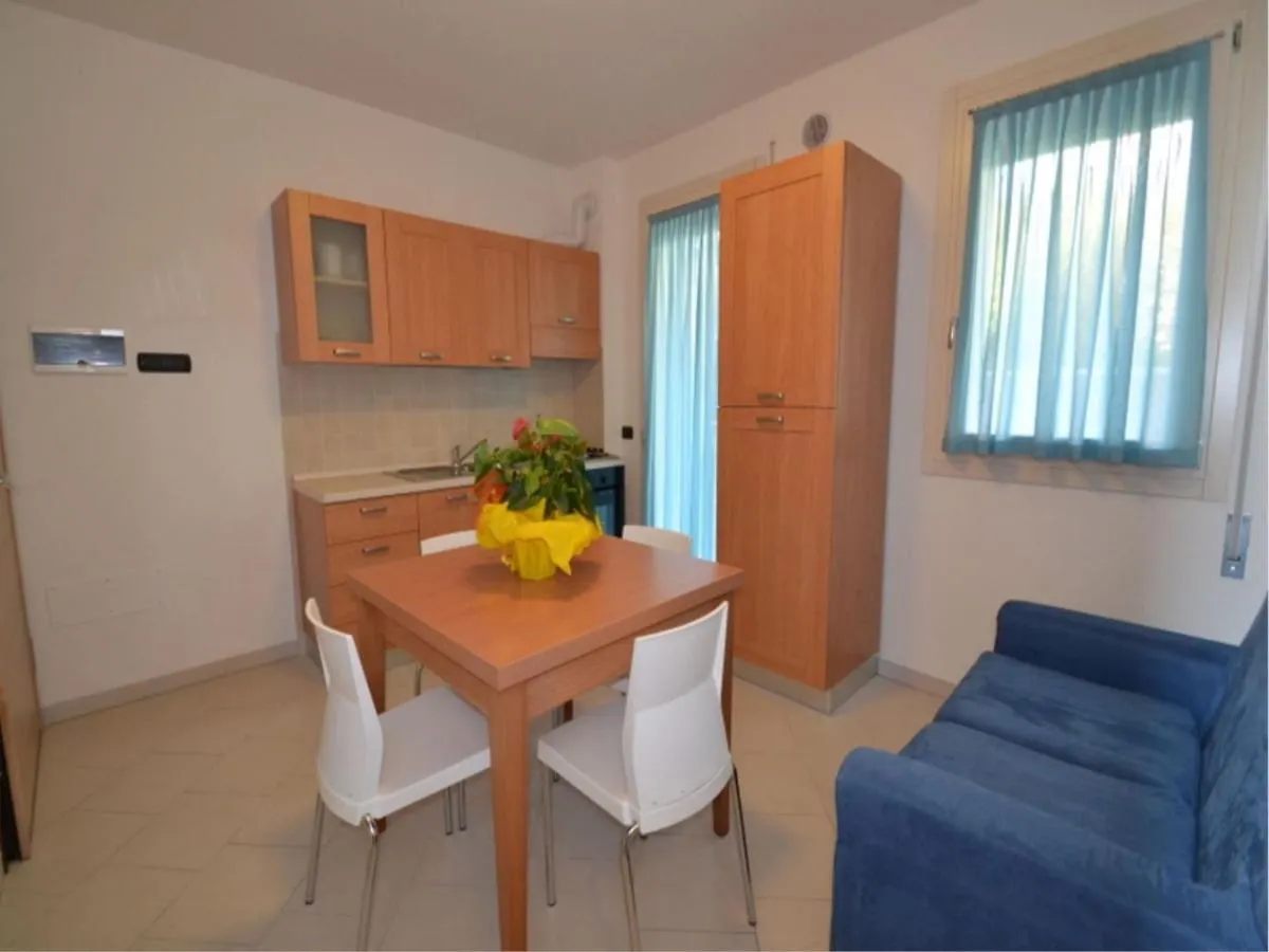 Modern Flat With Private Garden In Rosolina Mare